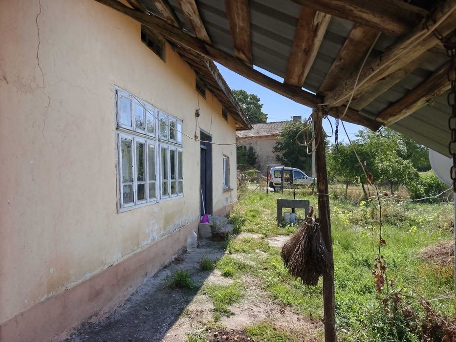 Продава се Къща в с. Пресиян, Област Търговище - 90 кв.м за 312 €/кв.м - Снимка #7