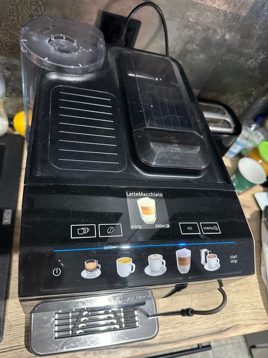 Кафемашина Siemens EQ.500 TP503R04