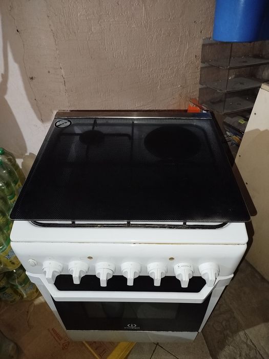 Газ плита Индезит