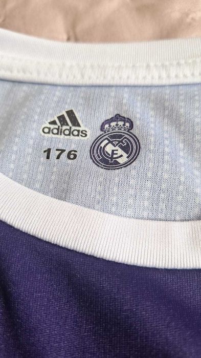 Tricou Real madrid 2016/17 (away kit) cu RONALDO pe spate