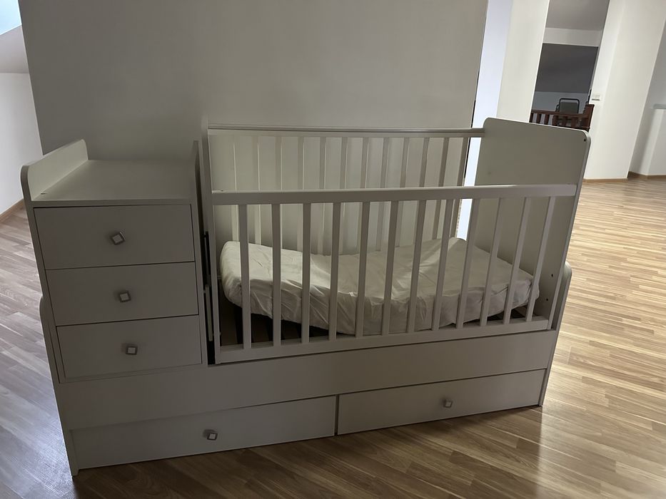 Детский манеж с матрацем