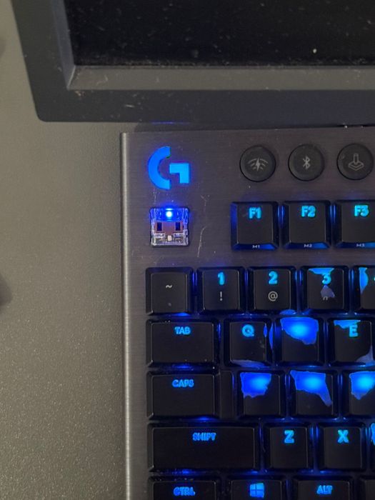 Продам Logitech g913 Tkl