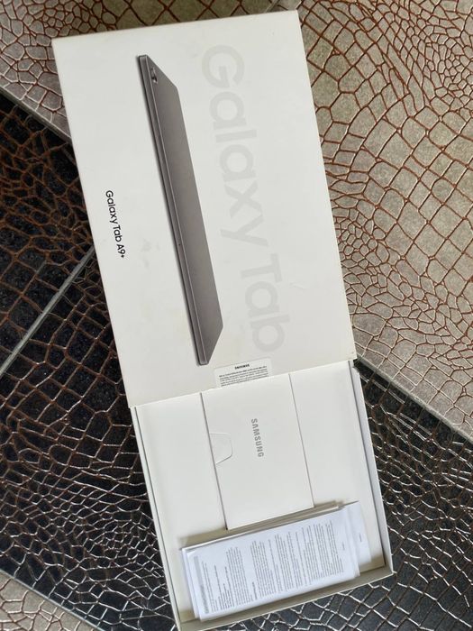 Samsung Galaxy Tab A9+ 11" 128GB, като нов, пълен комплект