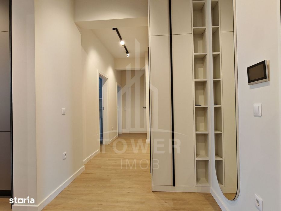 Apartament prima inchiriere cu 3 camere, nou, mobilat lux.