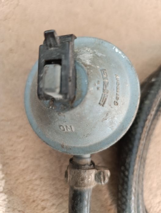 Продавам газова горелка пърлачка