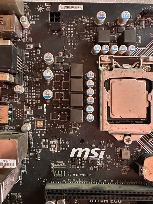 Vând kit i5 7400