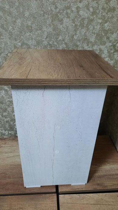 Продам новые табуретки