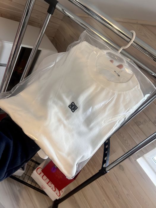 Super Oferta Tricou Alb Givenchy