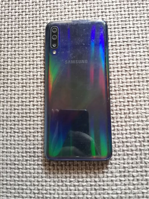 Samsung A70 | 128GB Stocare | 6GB RAM | Liber Rețea