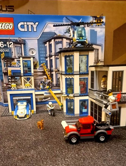 Lego city 60141 police полицейски участък