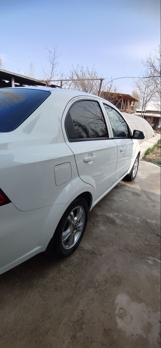 Nexia3 sotiladi Avtamat gaz bor 8200