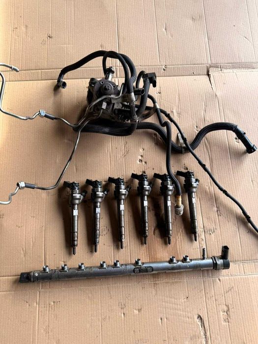 Kit Injectoare+Pompa BMW 3.0d 258Cp Bosch