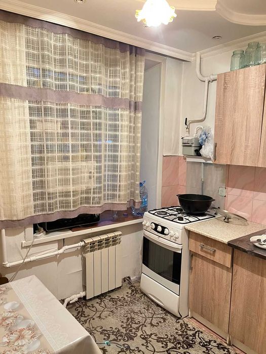 Продаю 3-х комн. квартиру в городе