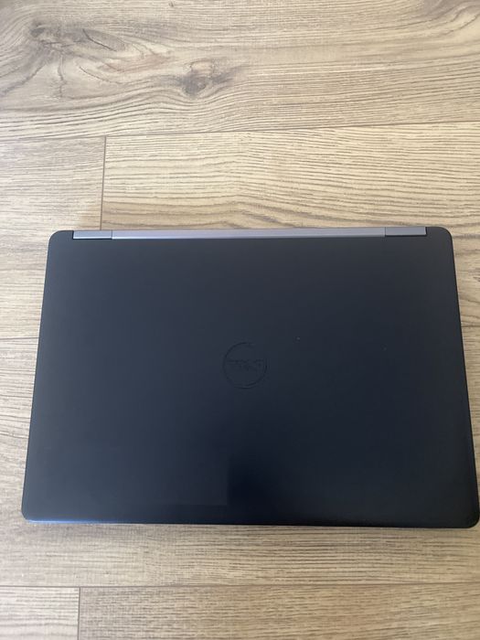 Dell Latitude E5470 ; i5 6200U ; 8 GB RAM ; SSD m2 256 GB