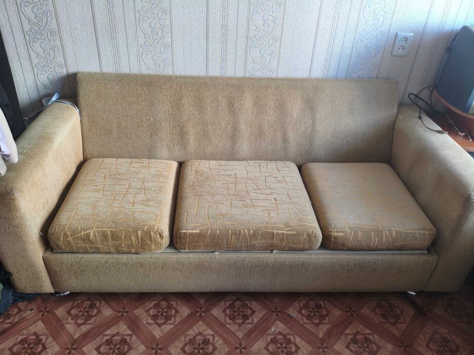 Диваны даром. Самовывоз. КШТ.