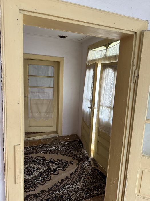 Casa de vanzare teren 1279m