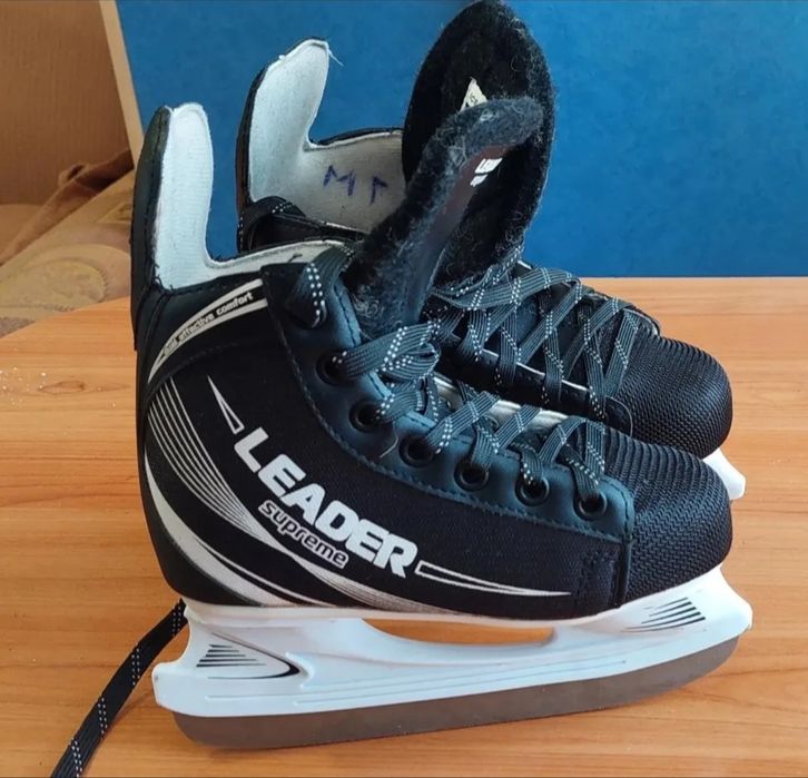 Коньки 32 размер для Мальчика.