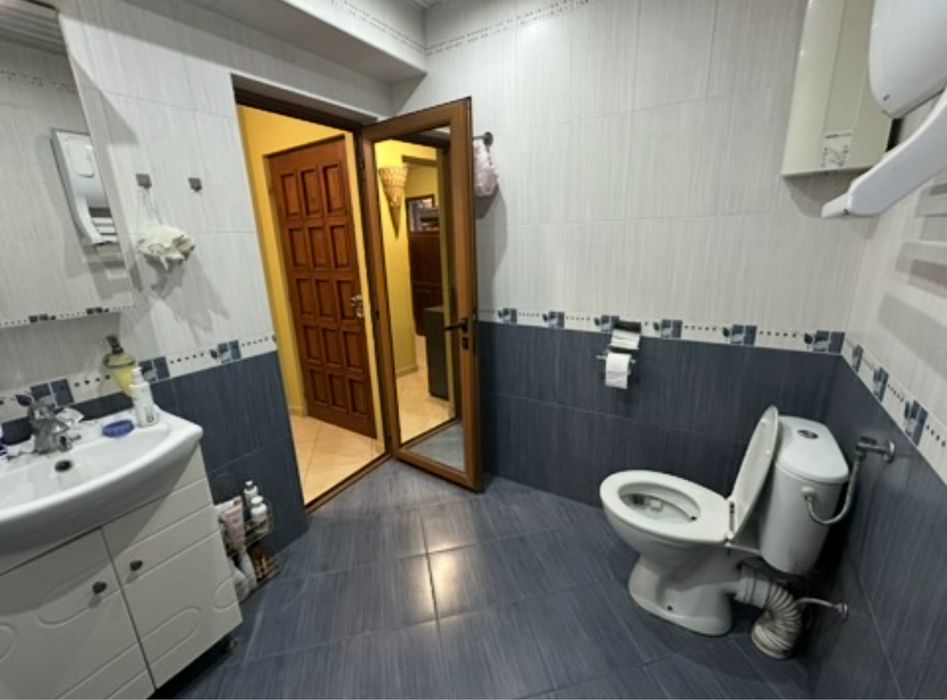 Продавам етажи от кооперация