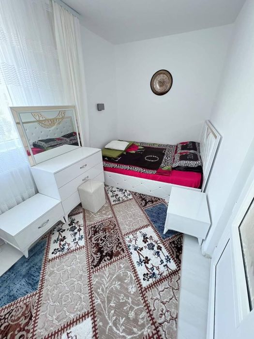 Inchiriez apartament 3 camere  zona campus Universitar Ovidius