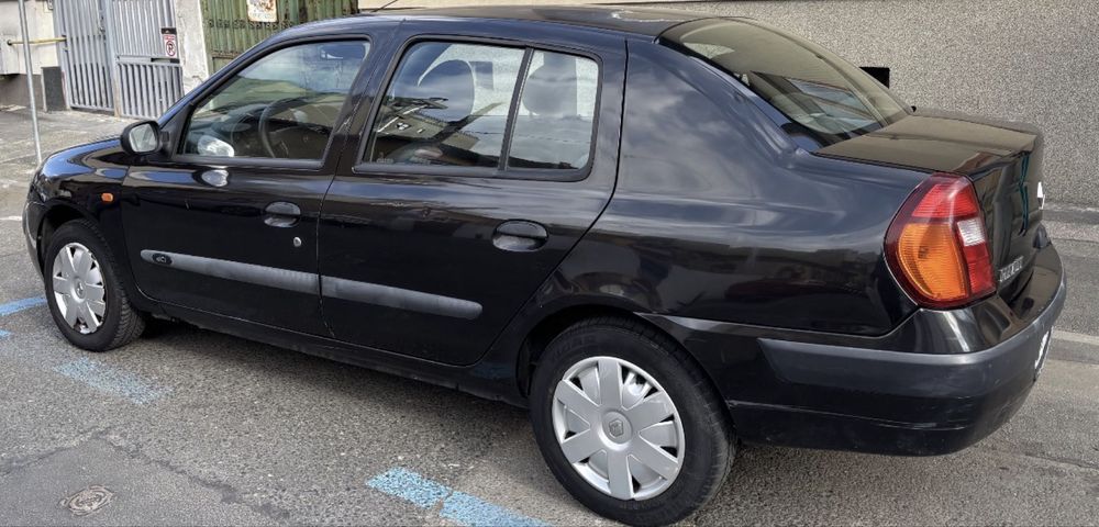 Renault Clio 2004 Diesel pret fix