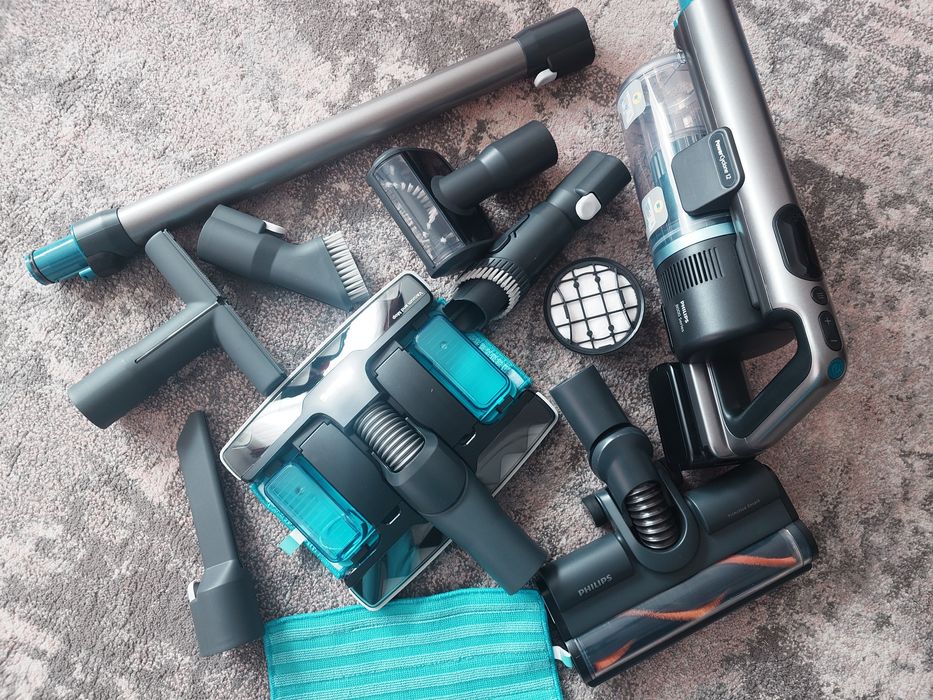 Aspirator Vertical Philips Aqua Plus XC8057/01