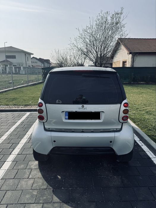 Smart fortwo 0.8 diesel / pilot automat / an 2003