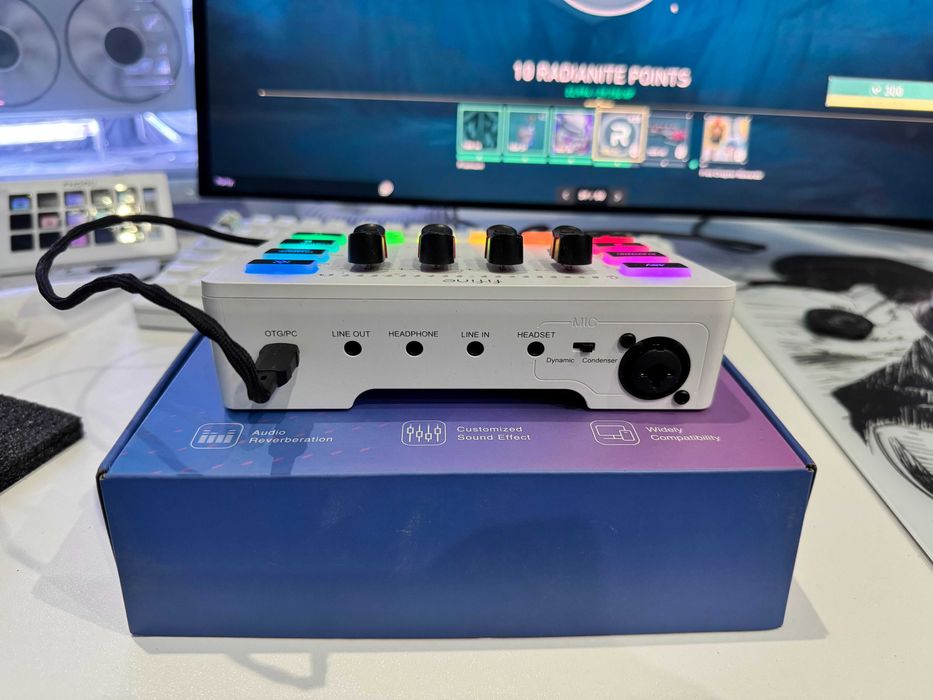 FIFINE AmpliGame SC3 Бял/White Mixer