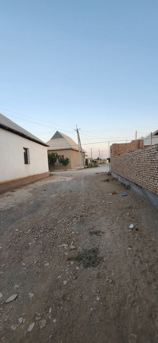 Uy sotiladi Jarqo‘rg‘on