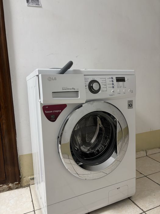 Продам стиральную машину LG
