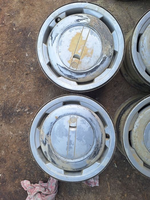 Продаются комплек дисков от гольф2 на 13