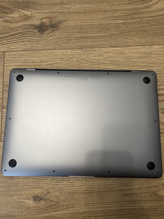 Laptop MacBook Air Late 2018 ; i5 ; 8 GB RAM