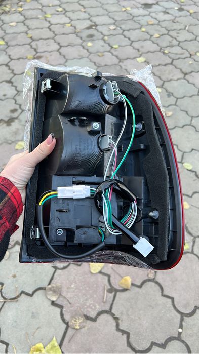 Фонари Land Cruiser 100