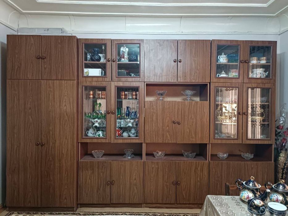 Продается стенка в хорошем состояние