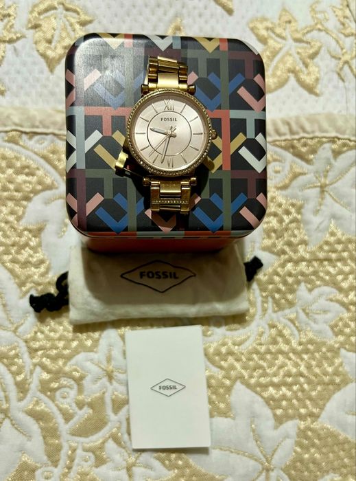 Часы FOSSIL женские