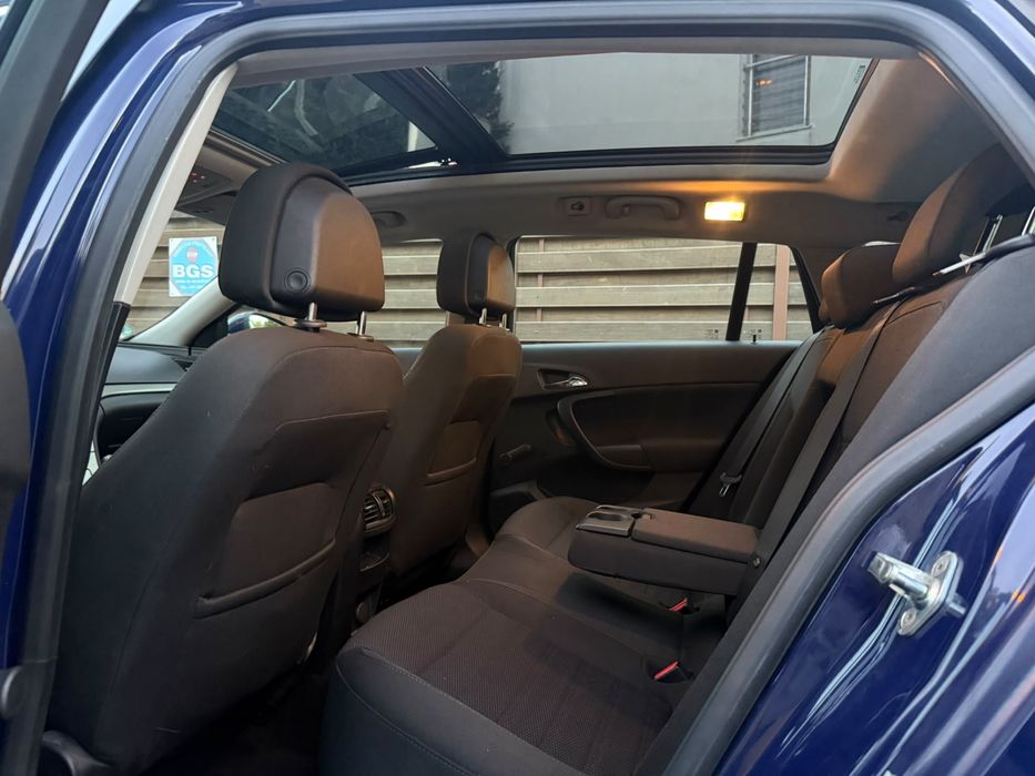 Opel  isignia de vanzare 2010