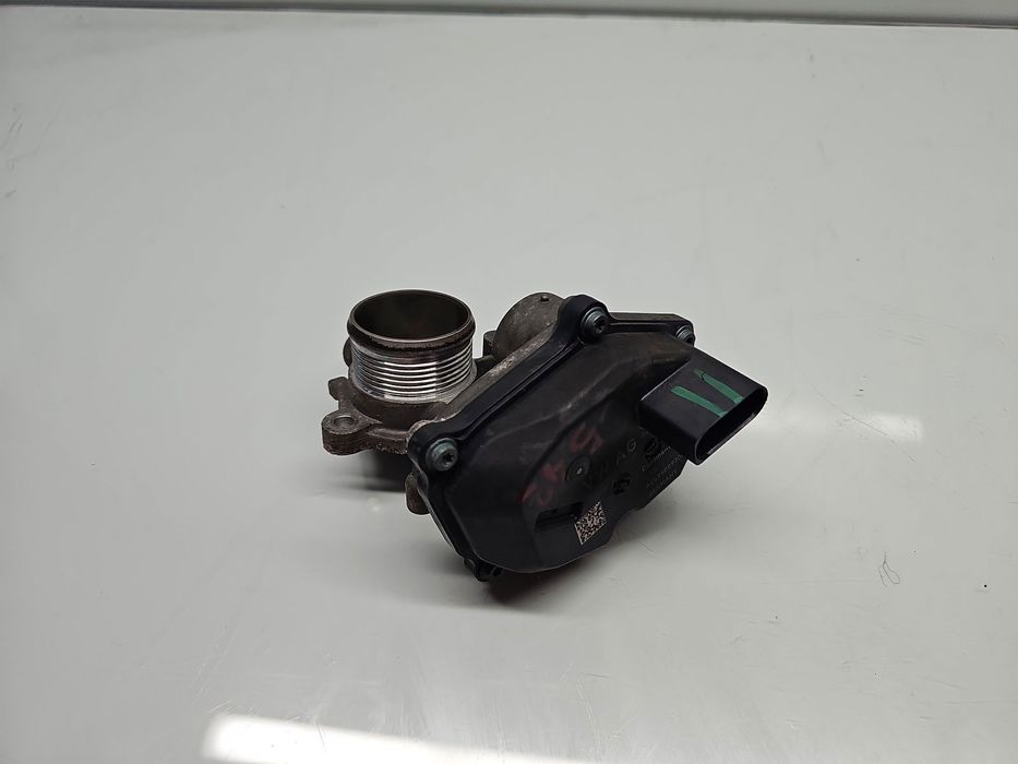 Clapeta acceleratie Volkswagen Tiguan II (AD1, AX1) [2016-2018] 04L131