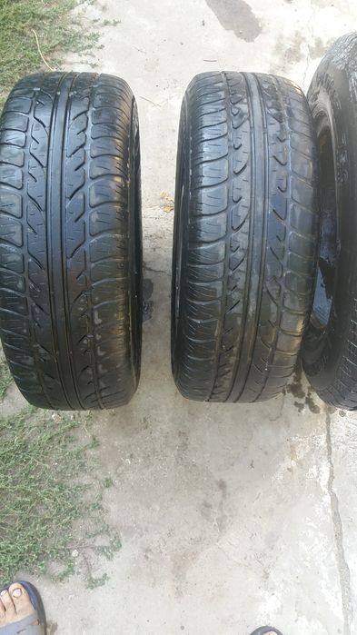 Anvelope cu jenti  175/60 R13 76T :3 buc. pentr.Rem. Auto CARACAL, Amă