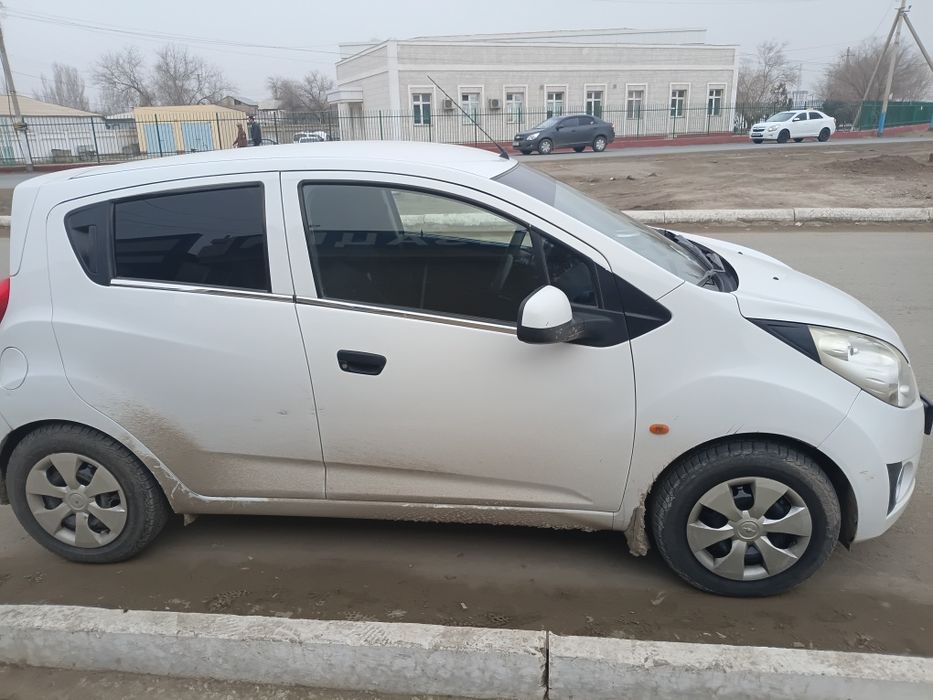 Спарк 2011-жылы ислеп шыгарылган