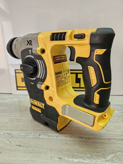 Dewalt Перфоратор DCH273 18V.