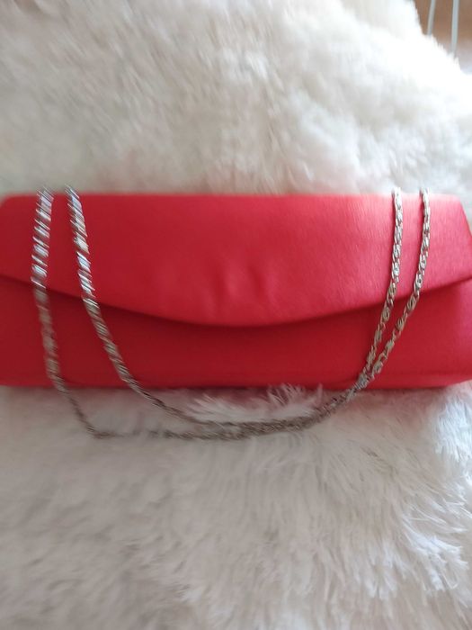 Новая сумка клатч из атласа на цепочке60