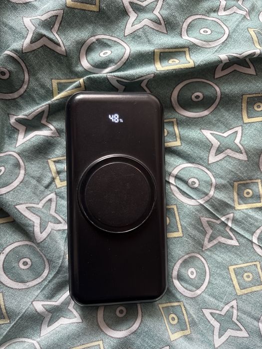 Продам повербанк