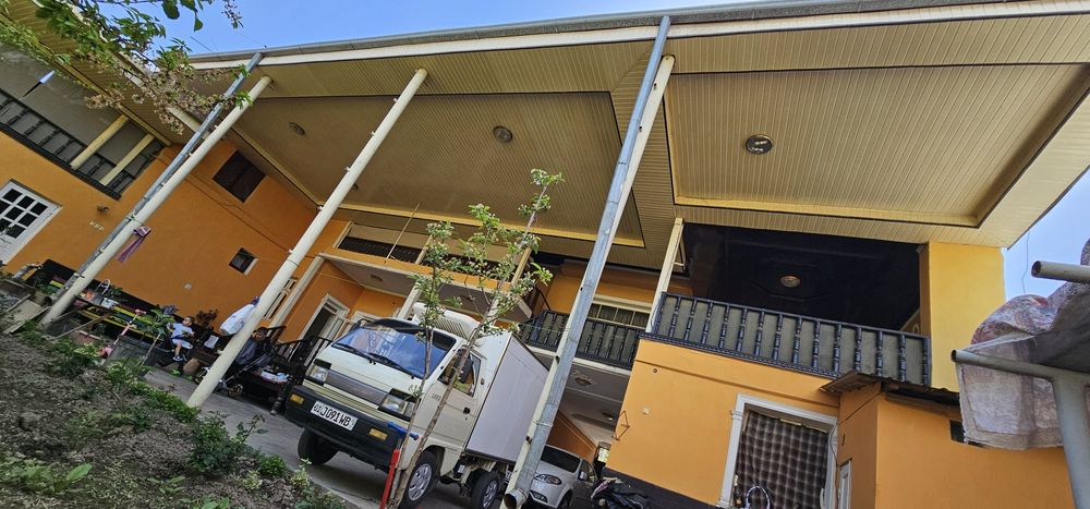 Продается 3х этажный дом с уникальным проектом. 6 соток Бектемирский р