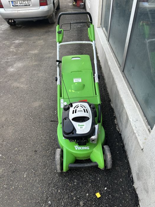Masina de tuns iarba viking