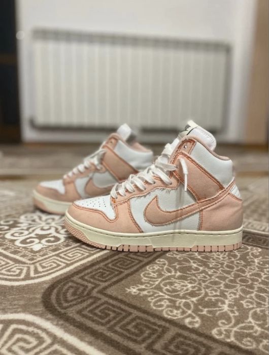 Nike Dunk High 1985
