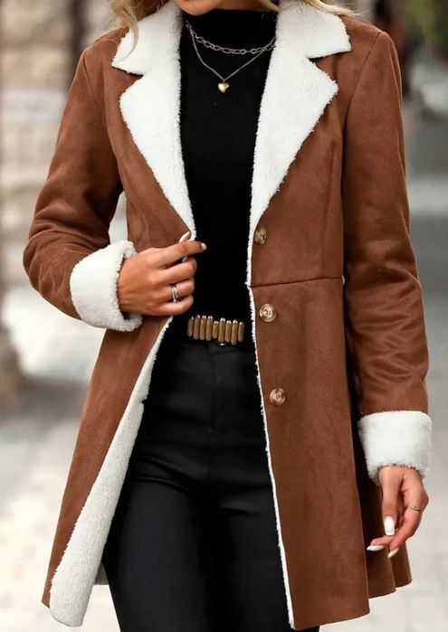 Елегантно дамско палто