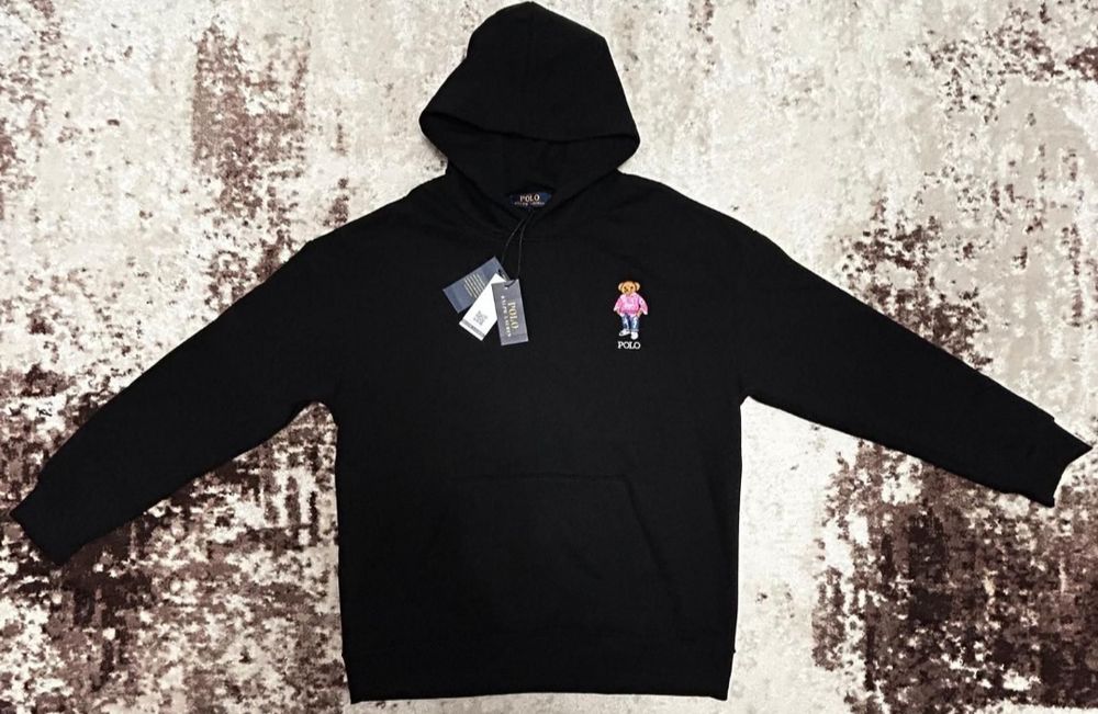 Vând bluze noi de bărbați Boss