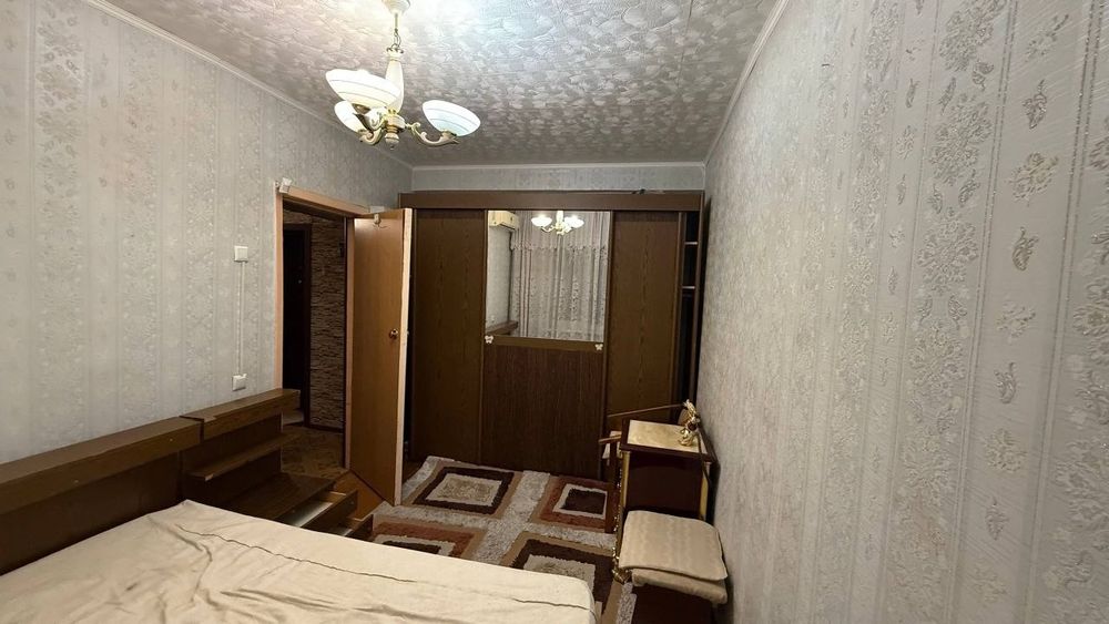 Продаётся квартира на Ц5 2/2/4 мебель и техника, Джентельмен Паб