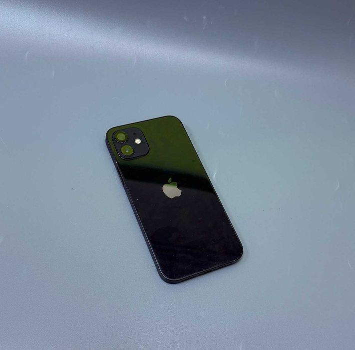 Apple iPhone 12, 128 гб, акб 76% (Степногорск 104/4779)