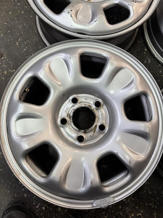 Метални джанти за Дачия Дъстер/ Dacia Duster