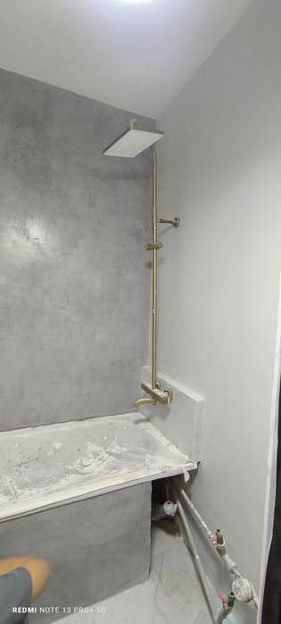 Микроцемент на пол и на стену.